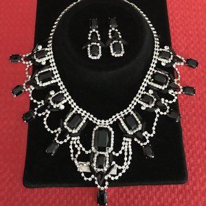 Black and clear rhinestone necklace set